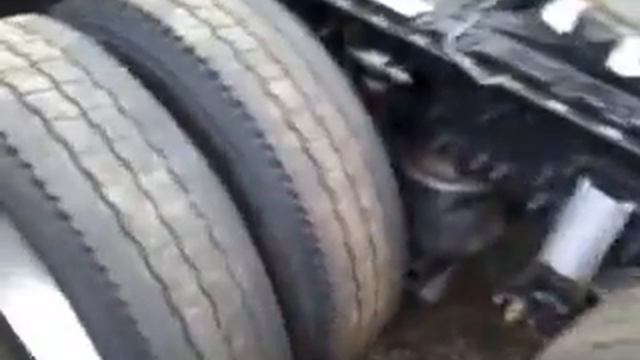 Volvo VNL 2004 / 15000 см3 / 450 л. с. / 2004 / 546 000 км.