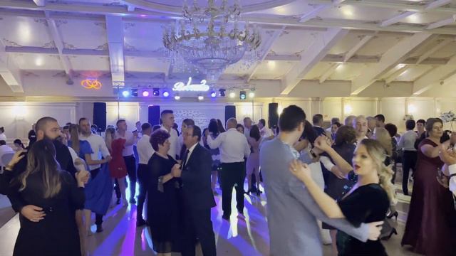 Formatia BELCANTO - Mai Frumoasa & Si Afara Ploua, Ploua (𝐋𝐈𝐕𝐄)