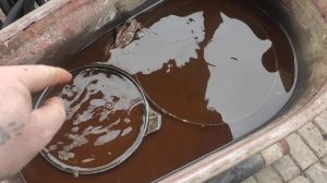 как убрать ржавчину с чугунной сководы.