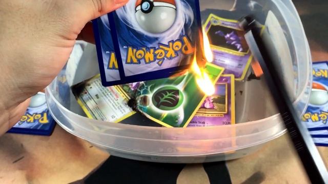 THE HORROR! WHAT DID I BURN! - POKEMON FLIP IT OR BURN IT! смотреть онлайн