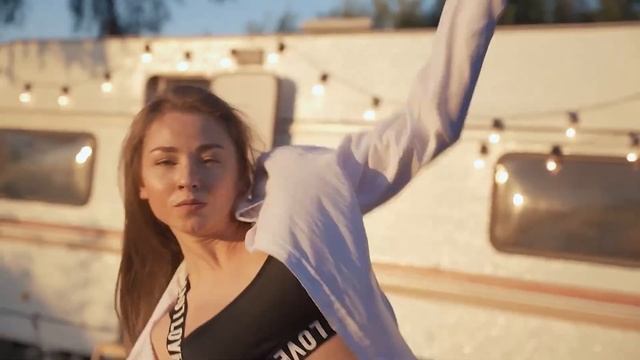 Touch By Touch - Modern Talking & Shuffle Dace | Supermodel Video 2022 & Party Music Remix