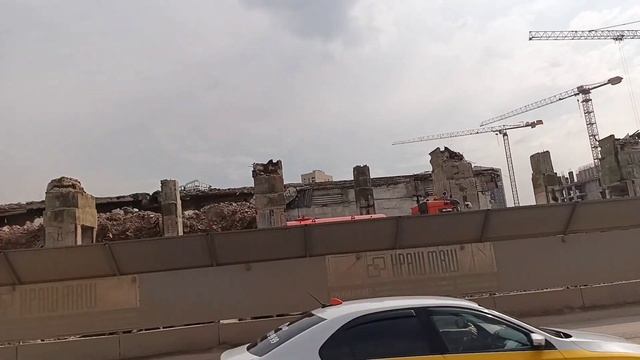 Застройка бывшей территории завода "Серп и Молот". Улица Золоторожский Вал. Апрель 2023 г. смотреть онлайн