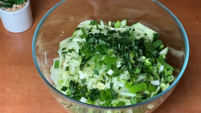 Беру БАНКУ ФАСОЛИ, капусту и готовлю гениальный салат! Вкусный рецепт из простых продуктов! смотреть онлайн