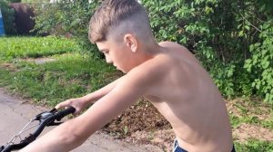 Как научится вставать на козла(на заднее колесо) на велосипеде