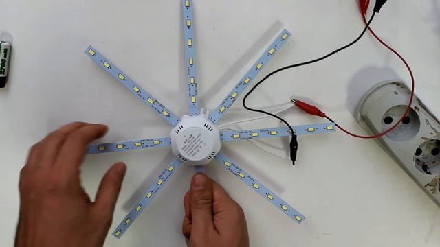 ?Светодиодная лампа осьминог на 24Вт! Как нас дурят китайцы! смотреть онлайн