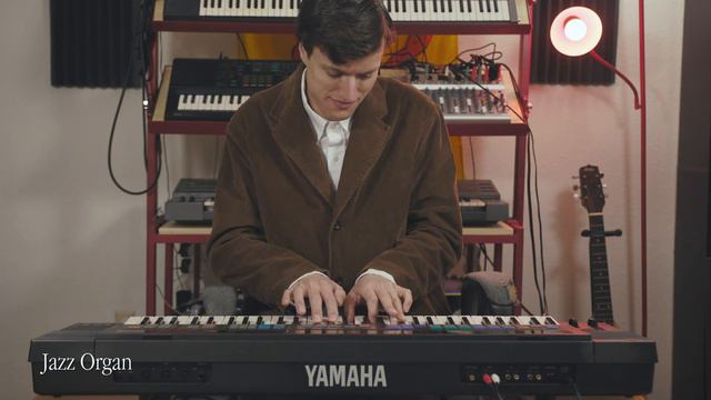 Yamaha PSS560 vs DSR2000 смотреть онлайн