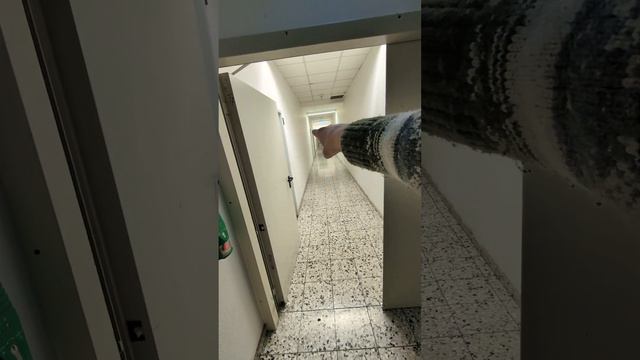 В Германии, обманывают честных беженцев, я из Украины - меня правда много людей знает как честного смотреть онлайн