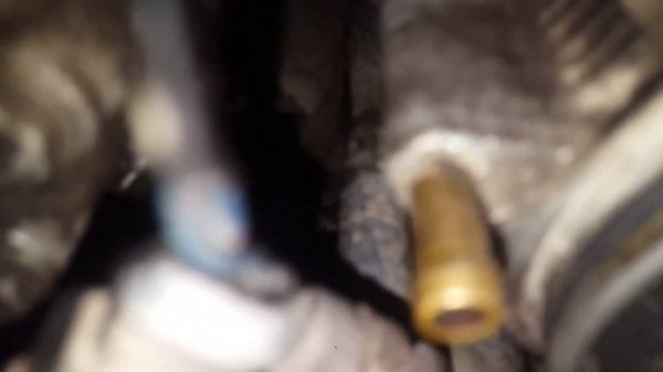 M62b35 где находится номер двигателя