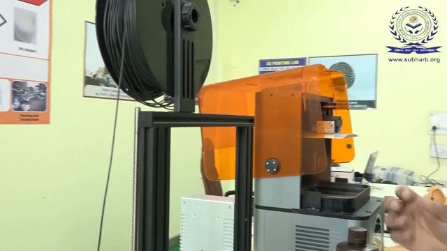 Subharti Institute of Technology and Engineering presents a demonstration of 3D Printing Machine смотреть онлайн