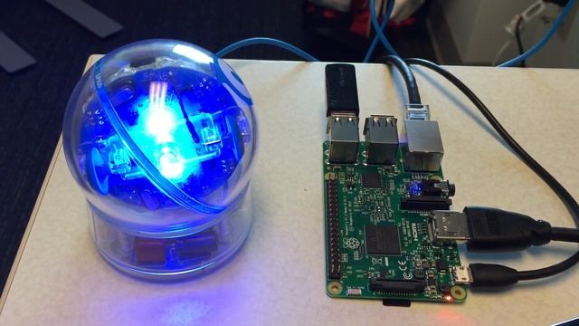 Sphero SPRK+ Controlled by a Raspberry Pi 3 and Node.js смотреть онлайн