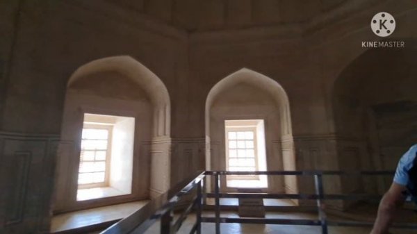 Mausoleum Taj Mahal - wonder of the world in India. मकबरा ताजमहल. Тадж Махал.