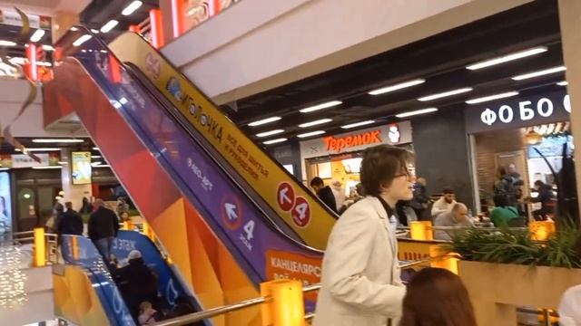 ЛЮБЕРЦЫ.ТЦ СВЕТОФОР. смотреть онлайн