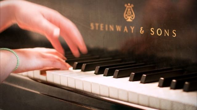 О чём-то дальнем неземном сгорая плачут свечи смотреть онлайн