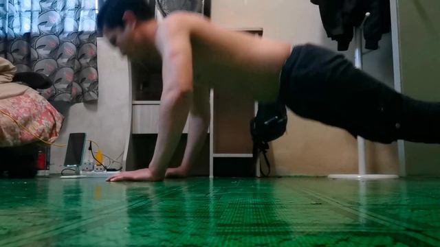 Doing 10 push up every day Until," KSI" react (attempt 20) day 20* DON'T PLAY ft ANNE MARIE * 2 смотреть онлайн