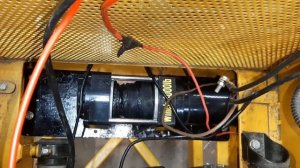 Самодельный минитрактор переломка. Установка электролебёдки на передний отвал.