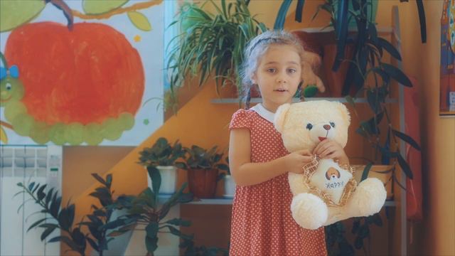 Свято Осені 2016 в садочку Happy Land: діти читають вірші смотреть онлайн