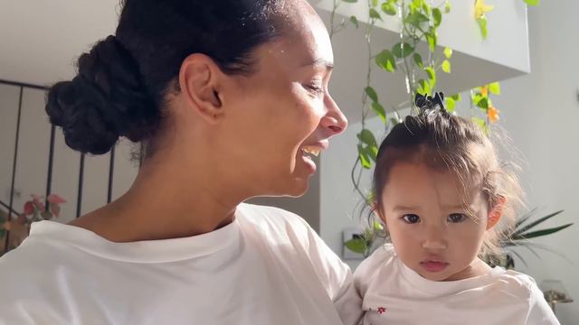 Unfiltered Vlog: Juggling Parenthood with a 2-Month-Old and a 19-Month-Old | Aisha Ba AMBW смотреть онлайн