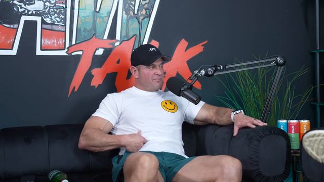 The Problem w/ Elon Musk’s Neuralink, Mark Bell Benching 850lbs, Taking Steroids & What Not to do! смотреть онлайн