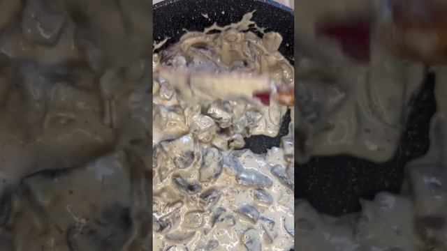 Картофельная запеканка с фаршем и грибами ☺️ смотреть онлайн