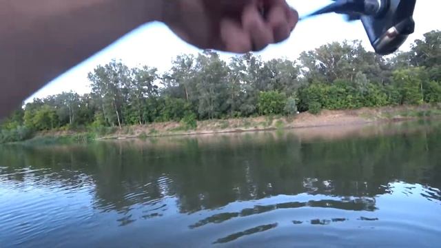 Рыбалка на спиннинг. Ночная Сакмара смотреть онлайн