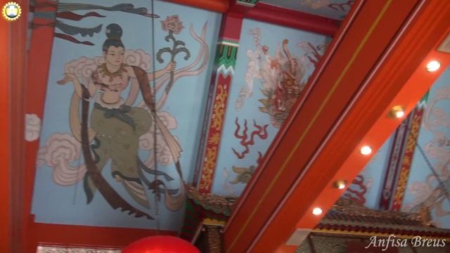 Po Lin Monastery - монастырь у самого большого в мире Будды. Гонконг. 117 смотреть онлайн