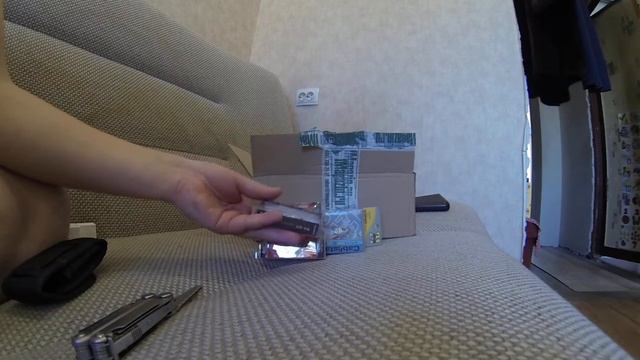 Распаковка посылки с различными воблерами для интернет-магазина Fmagazin. смотреть онлайн