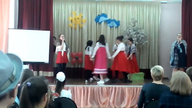 6 Л класс выступление на 8 марта. смотреть онлайн