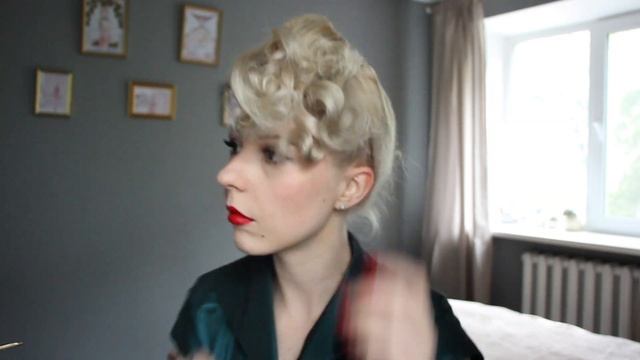 Vintage 1950s Pompadour Dita Von Teese Inspired Hairstyle With Hair Net смотреть онлайн