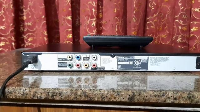 Sony DVD player sold out смотреть онлайн