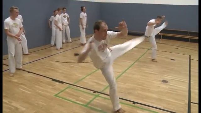 Capoeira смотреть онлайн