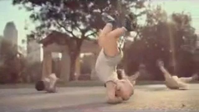 Танец в памперсах смотреть онлайн