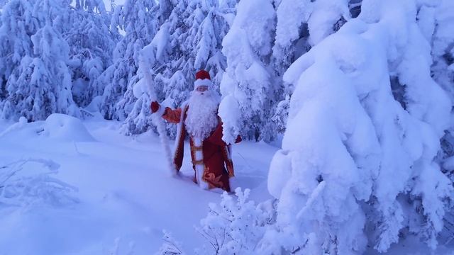 Поздравление от Деда Мороза с волшебством смотреть онлайн
