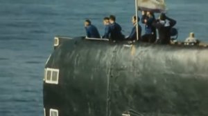 Гуляет красотка подводная лодка