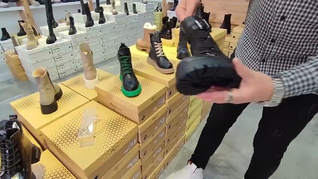 Турция 2023. Модная кожаная обувь в Кемере (Кириш). Анталия шопинг 2023. смотреть онлайн