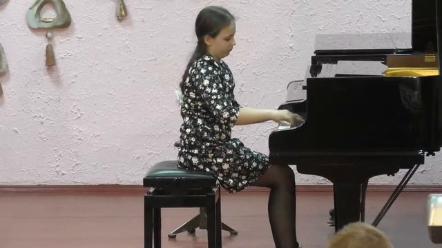Донченко Ангелина. Шостакович "Вальс- шутка" смотреть онлайн