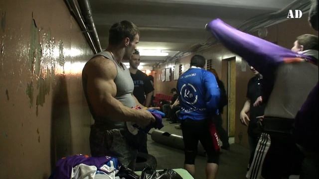 ARM WRESTLING CYPLENKOV DENIS HUGE BICEP смотреть онлайн