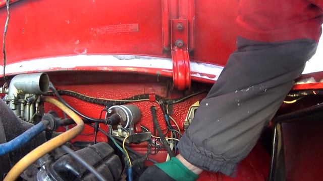 Запуск ЗАЗ 968 и ВАЗ 2103 в мороз -39. Фиаско, как оно есть... смотреть онлайн