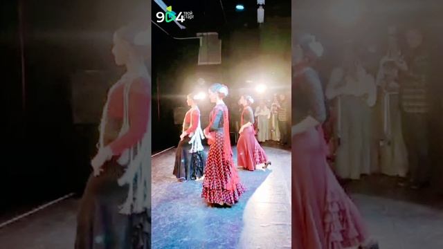 «Лас Ниньяс». Взгляд из-за кулис смотреть онлайн