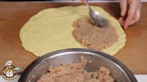 Пирог с мясом. Мясной пирог в духовке. Пирог с мясным фаршем и сыром