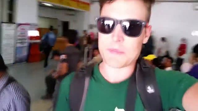 Как купить билеты на поезд в Индонезии смотреть онлайн