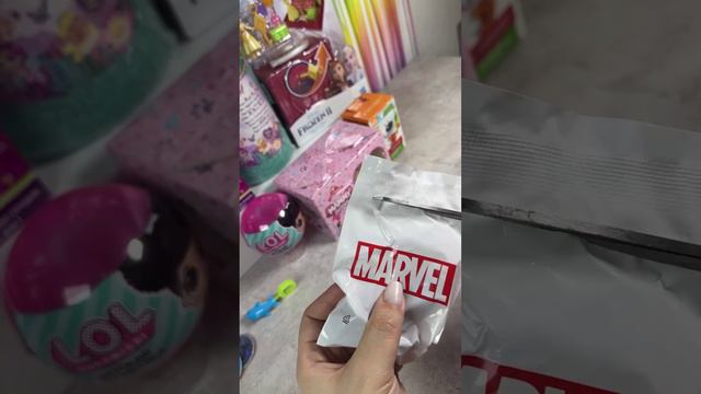 #мстители #sbox #surprise #unboxing #распаковкасюрпризов #Avengers #toyunboxing #сюрприз #asmr смотреть онлайн