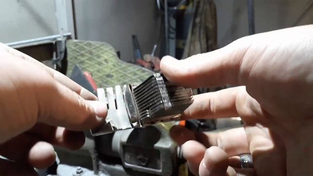 Переделка турбинного охлаждения видеокарты, в воздушное на 3 кулера. Кастом видеокарты ЛютыйКастом# смотреть онлайн