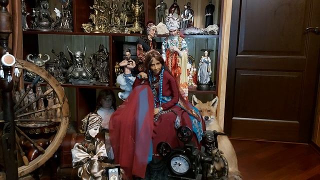 К РАНЕННЫМ ЛЬВАМ . МЫ ПЕРЕЖИВЁМ ЭТУ БОЛЬ . ИНГА ХОСРОЕВА . ВЕДЬМИНА ИЗБА ? смотреть онлайн