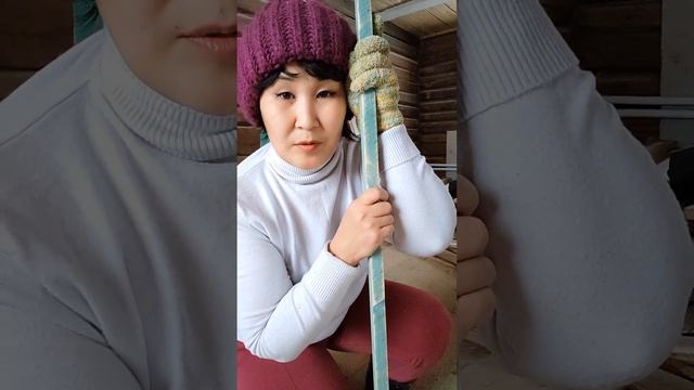 Хочу нарисовать интерьерные картины. Мастерю мольберт из подручных материалов смотреть онлайн