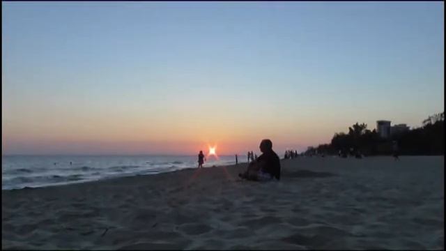 Закат Южно-Китайского моря смотреть онлайн