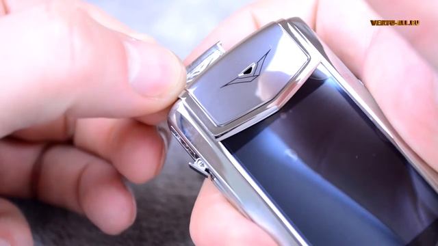 Копия Vertu Signature S Design Polished Steel обзор смотреть онлайн
