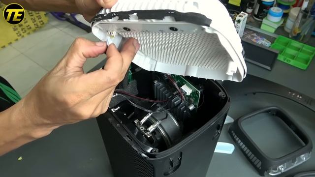 What's inside Tribit StormBox Blast 90W Bluetooth Speaker смотреть онлайн