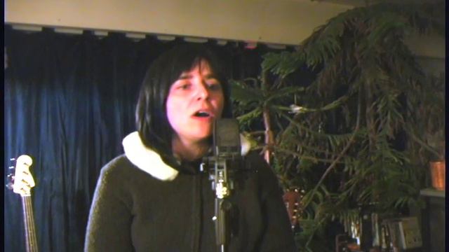 Do They Know It's Christmas - Ukulele Infused Collab!! смотреть онлайн