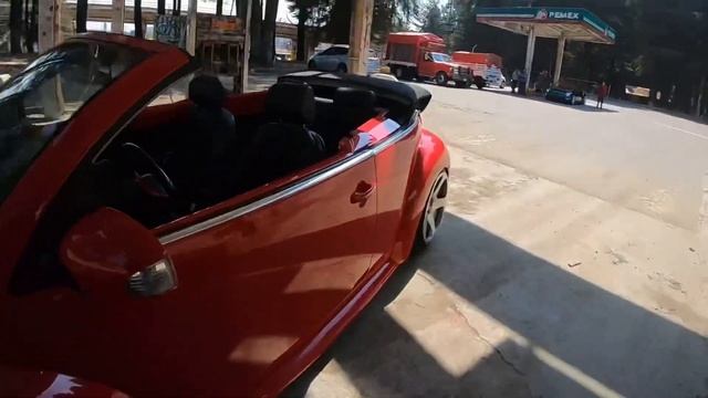Este es [mi beetle cabrio 1.8T]. смотреть онлайн