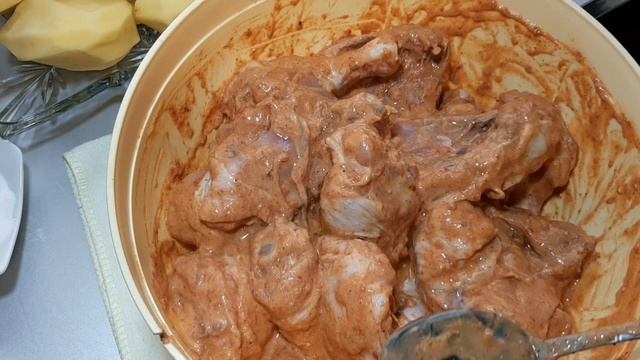 Куриные Окорочка в духовке!! Маринад Кефир + Томатная паста!! Вкусная нежное мясо смотреть онлайн